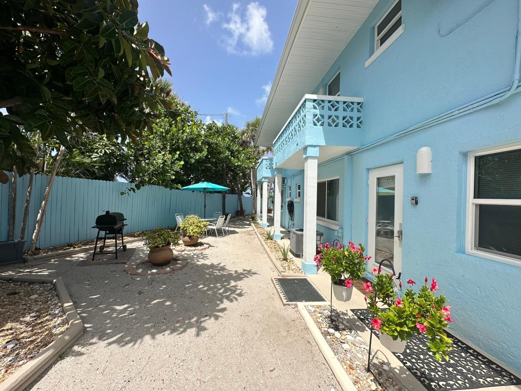 Pearl Beach Inn 엥글우드 외부 사진